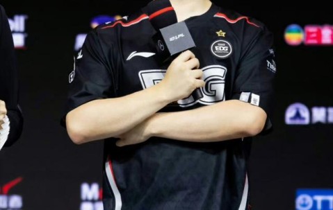 YABO-Uzi新星持续失利表现突出，皇家马德里前途光明！引发球迷热议(uzi皇族)