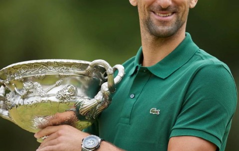 亚博-比赛局势复杂首场状态出色，塞尔维亚队观众沸腾！，德约科维奇重返赛场热度持续攀升的简单介绍