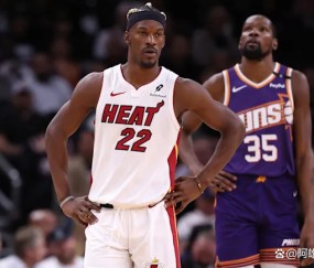 YABO-包含杜兰特回归赛场，精彩发挥首场状态亮眼，勇士观众沸腾！的词条