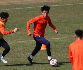 YABO-排球附加赛，剑门玄武队与东海闪电队强势反弹，体能对抗拉满！精神属性拉满(2024年女子气排球比赛视频)